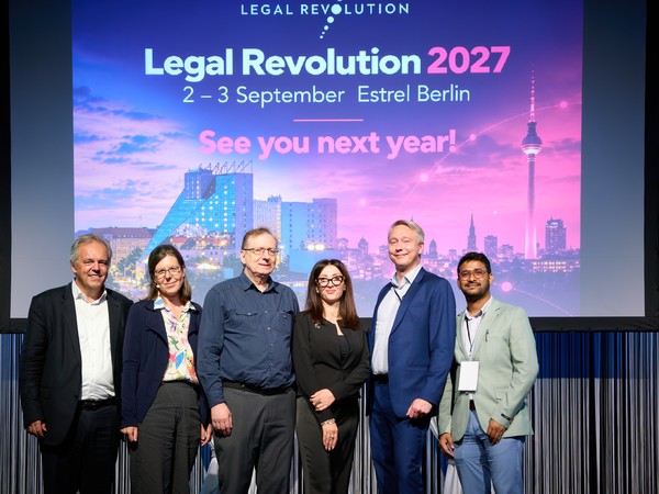 LR2026 227